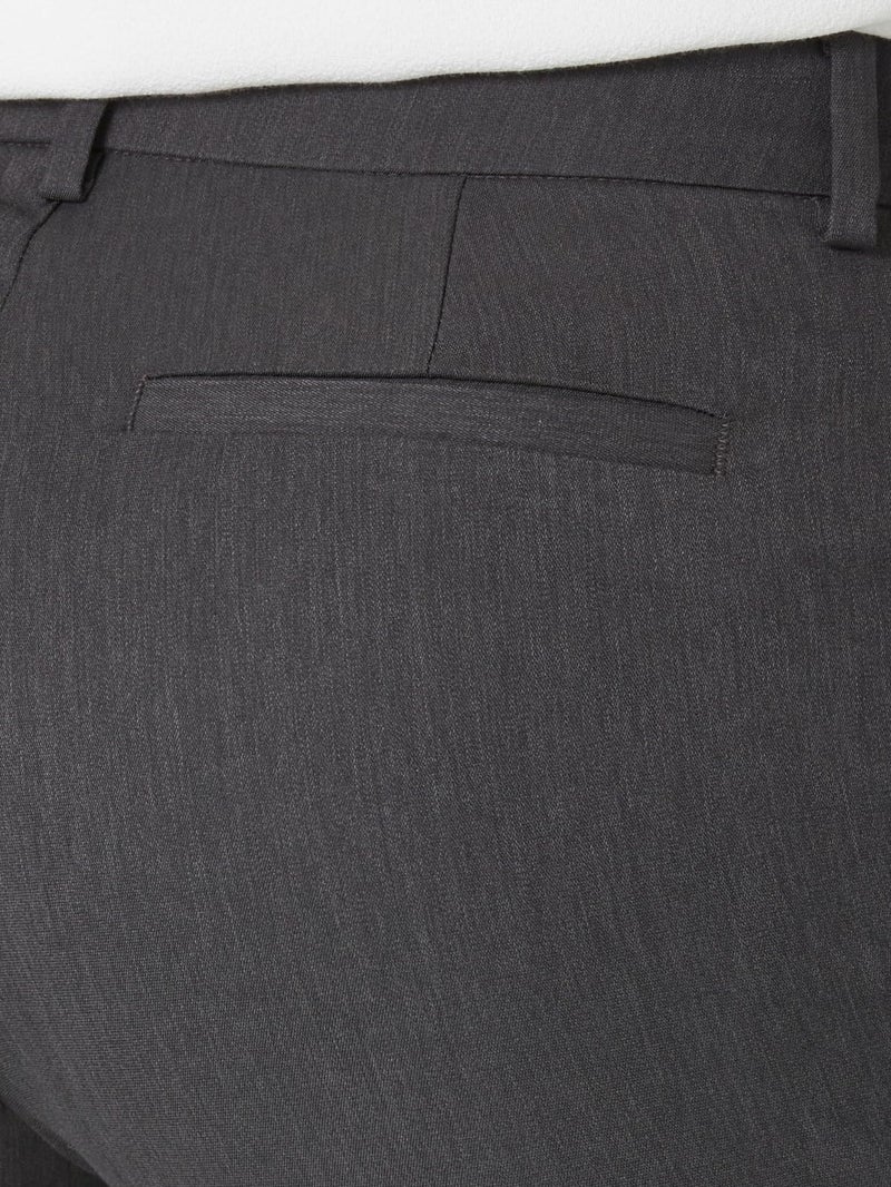 LEE Wrinkle Free Relaxed Fit Straight Leg Pant, 12 Short, Charcoal Heather - Image 3